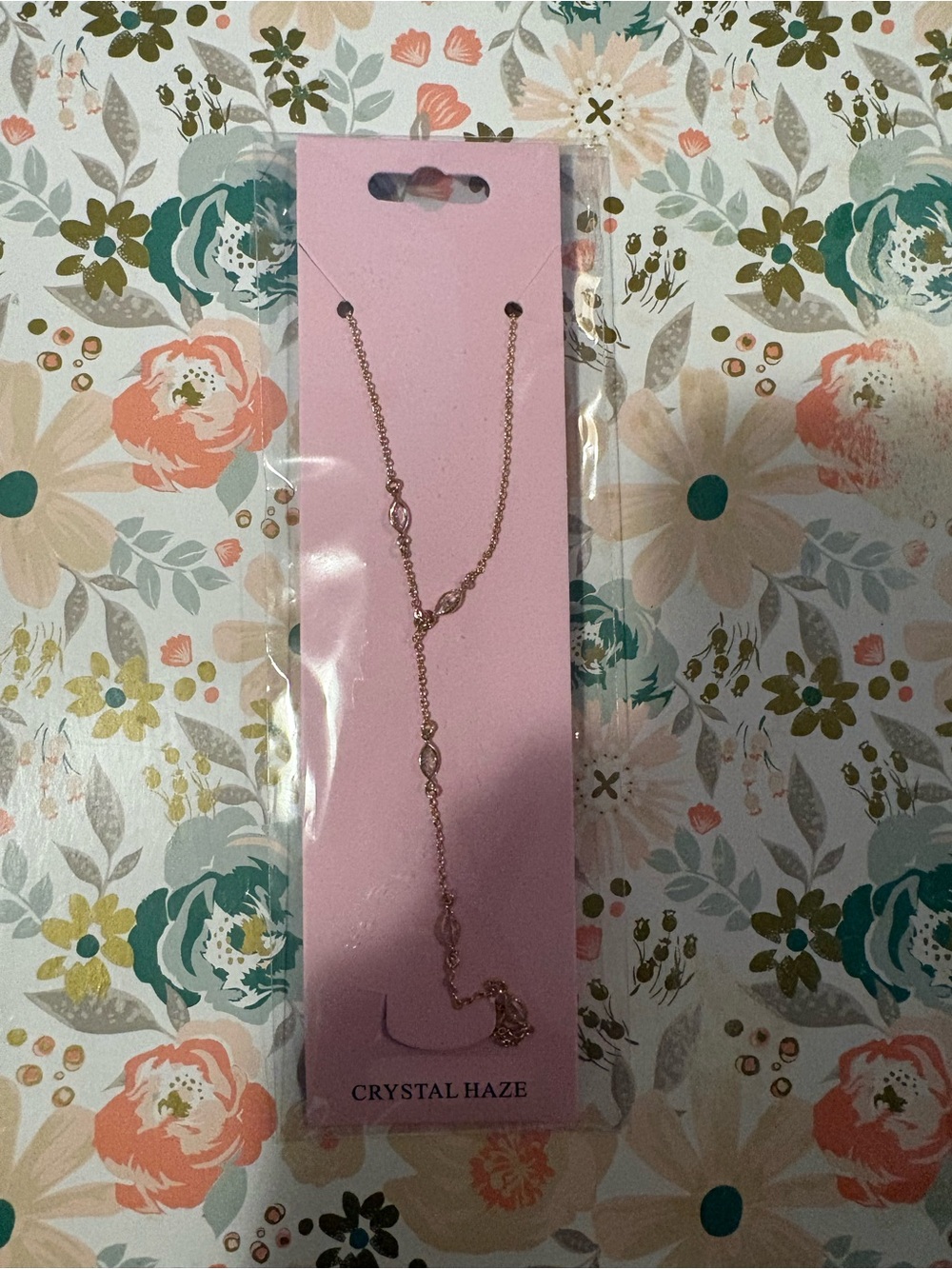 Nwt Crystal haze gold crystal hand chain
